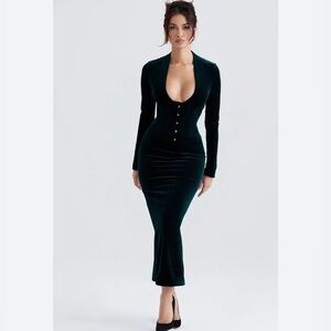 New!‎ House of CB Arabella Black Velvet Dress Sz Small $269